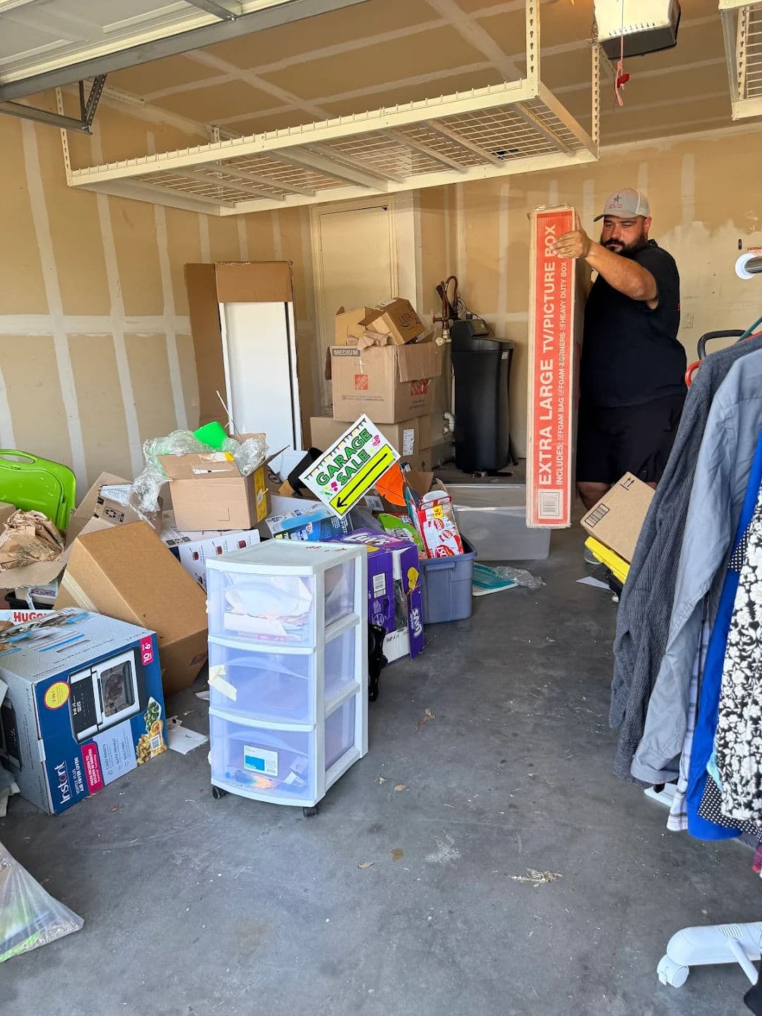 Gallery photos for Round Rock Garage Cleanout That Took Back the Space: Image #1