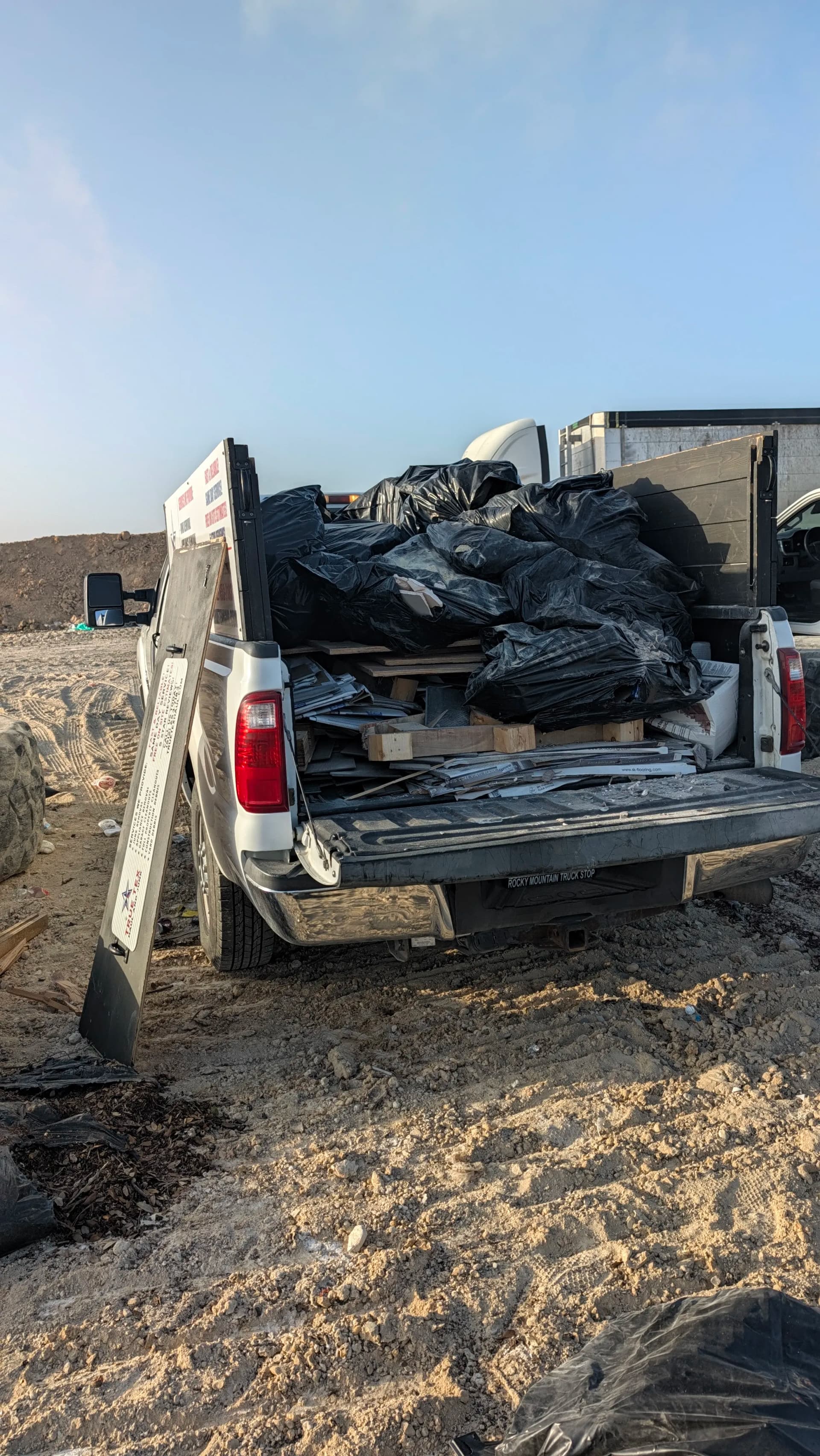 Gallery photos for Construction Debris Removal Done Right in Hutto: Image #1