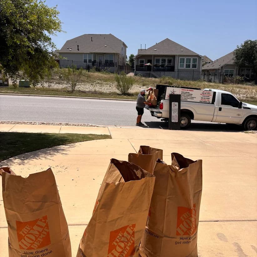 Gallery photos for Yard Debris Pickup and Removal Done Right in Georgetown: Image #3