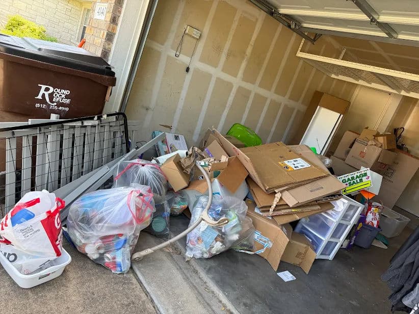 Round Rock Garage Cleanout That Took Back the Space image