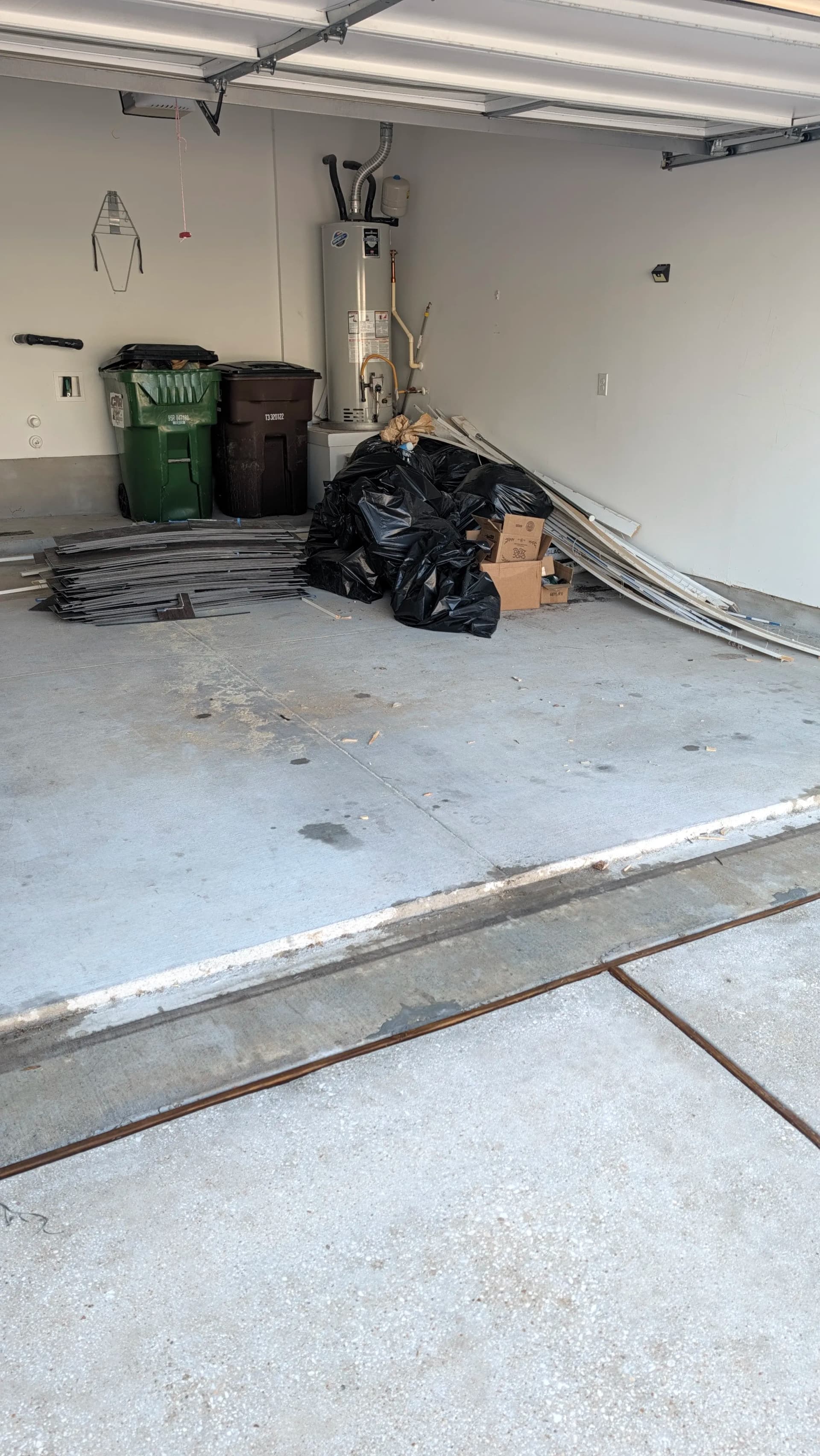 Garage Cleanout and Construction Debris Removal in Round Rock image