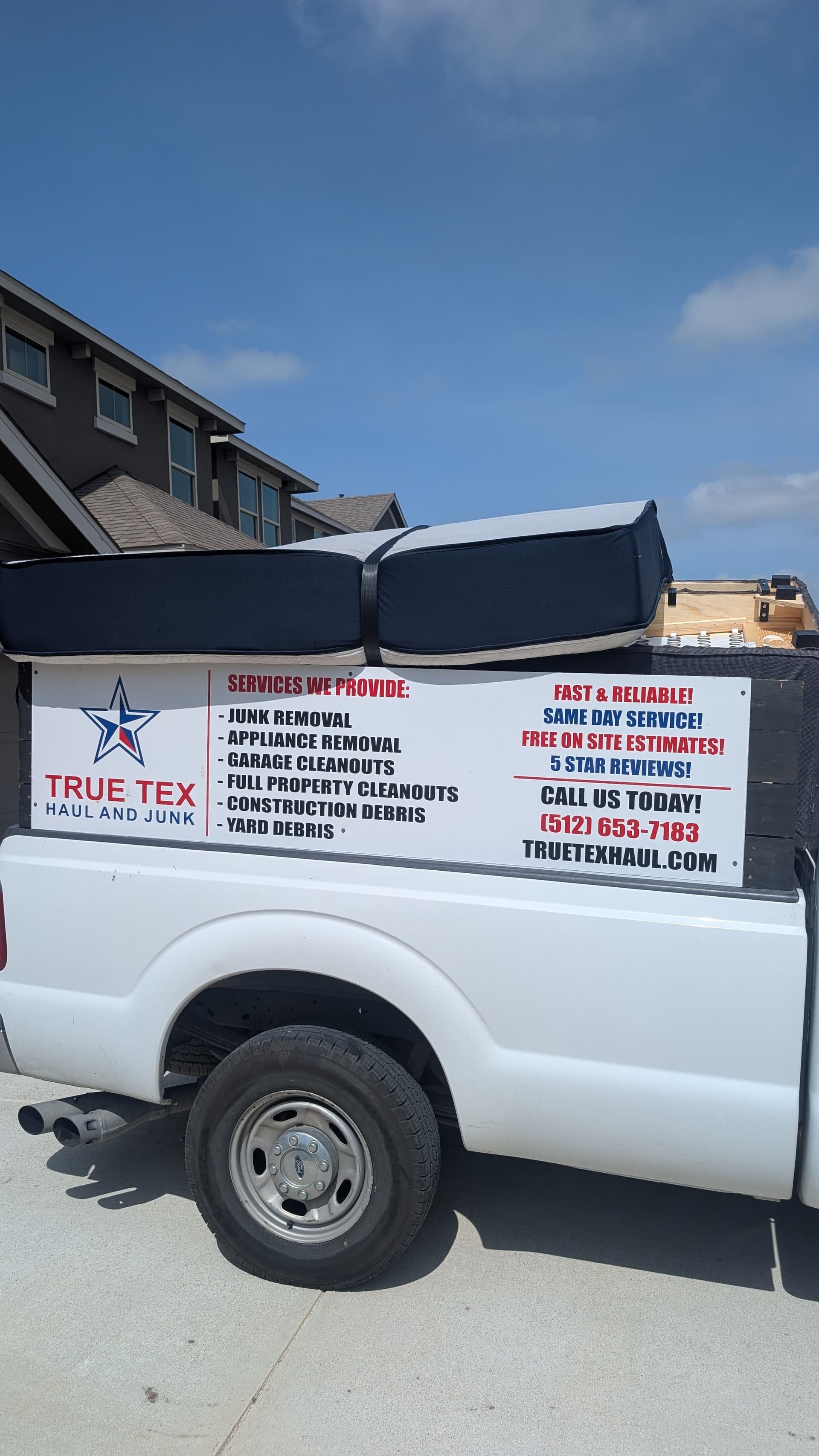 Gallery photos for Full Garage Cleanout in Georgetown Gets Rid of the Bulk: Image #1
