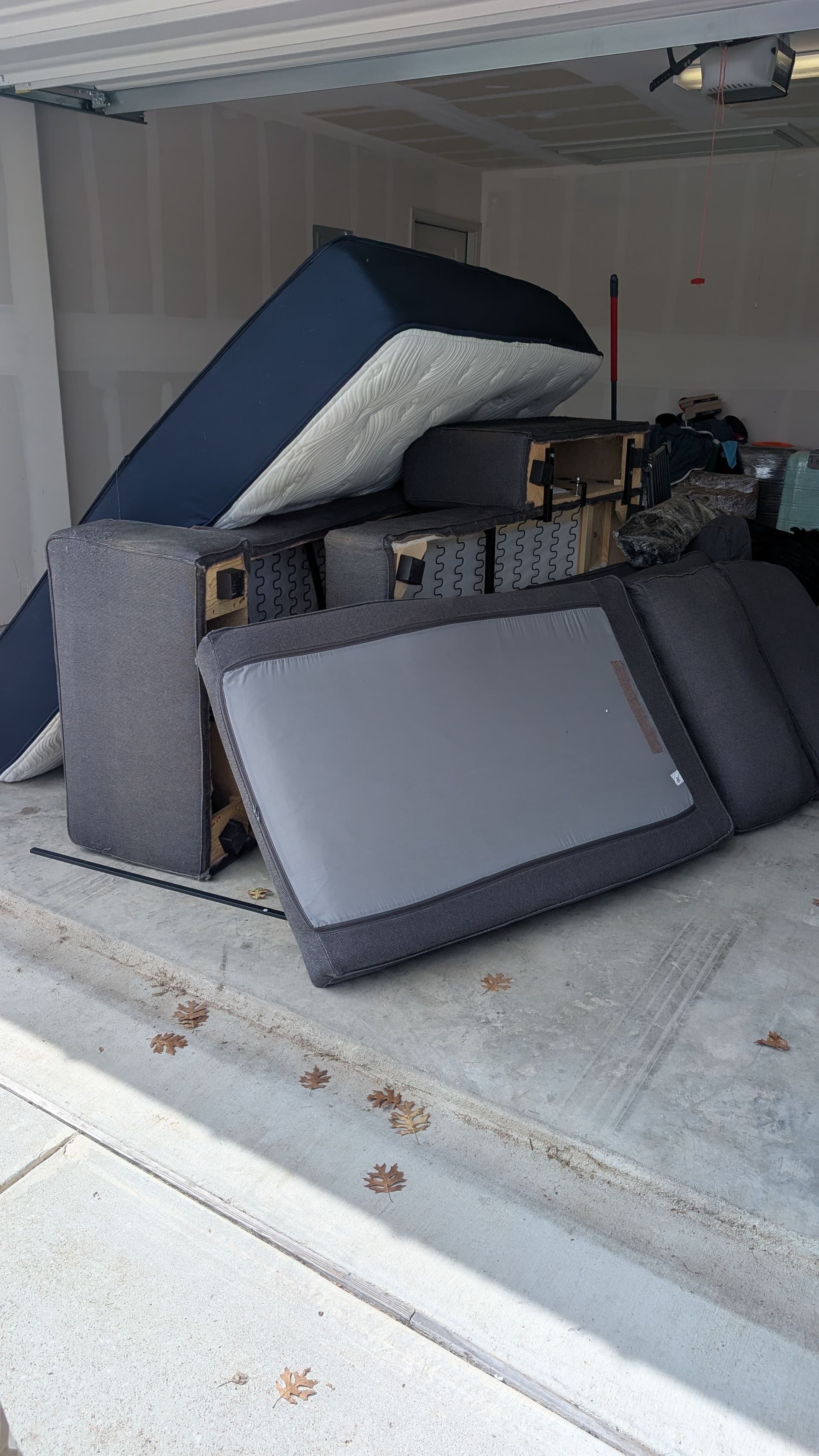 Full Garage Cleanout in Georgetown Gets Rid of the Bulk image
